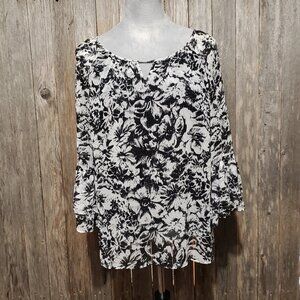 Apt 9 Top Blouse L Black White Floral Bell 3/4 Sleeve Keyhole Pullover Flowy